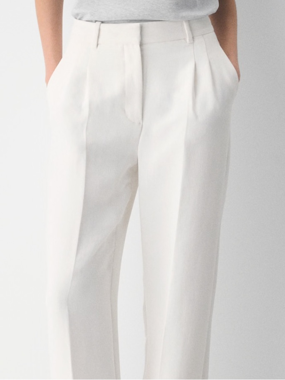 Aritzia Effortless Crepette High Rise Light Birch